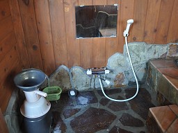 ゆのやまの湯 「 家族風呂 」 洗い場