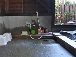 霧島みやまホテル 「 花房の湯 」 洗い場