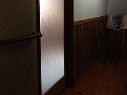 旅館 若杉 「 家族風呂（硫黄泉）」 入口