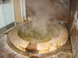 阿蘇白水温泉 瑠璃 「 火の湯 」浴室