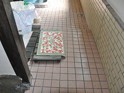 寺尾野共同浴場 「 女湯 」 入口