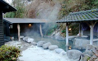 石櫃の湯