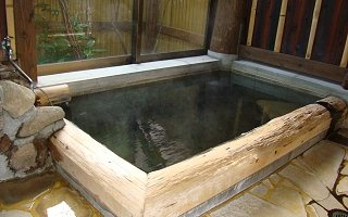 やの商店 みせん湯