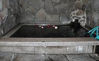バラの湯